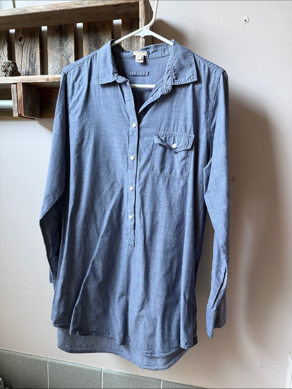 J. Crew Women’s M  Blue Long-Sleeve 3/4 Button-Down Shirt with Tie Up Sleeves